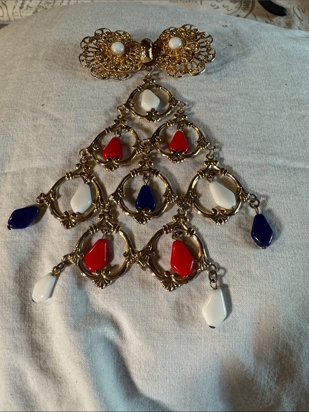 Vintage 1960s Patriotic Nautical Chandelier Chandelier Brooch Pin